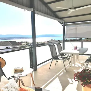 Lovely Sea View House In Island Krk Appartamento Malinska